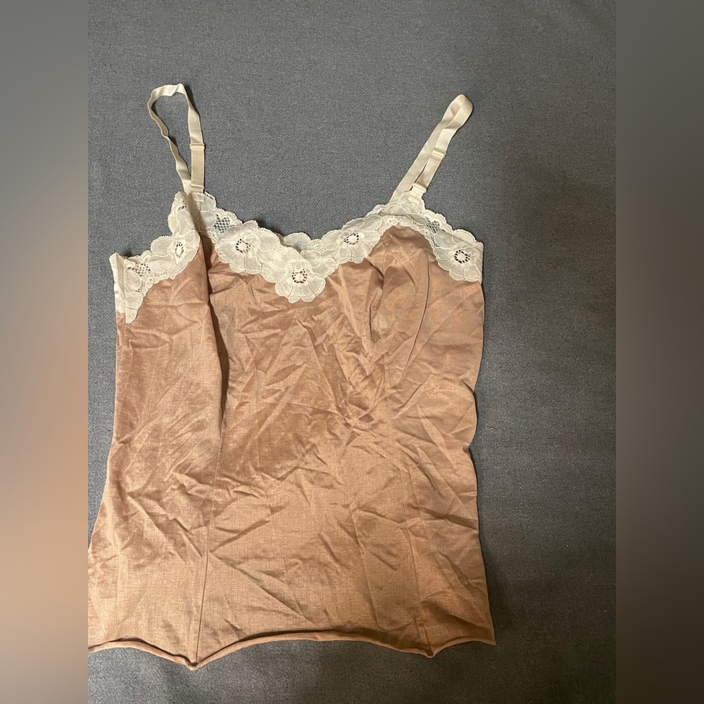Vintage  Olga Camisole Size 36 100% Nylon Lace